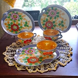 Vintage 8 PC luncheon set